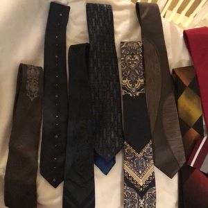 12 men’s ties